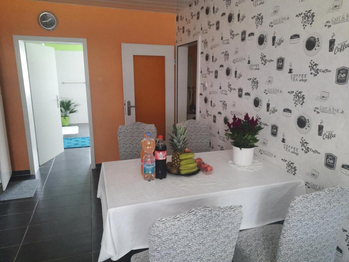Joys Ferienwohnung オーバーハウゼン エクステリア 写真